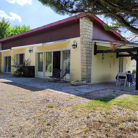 Villa Des Petites Chaumes أفالو المظهر الخارجي الصورة
